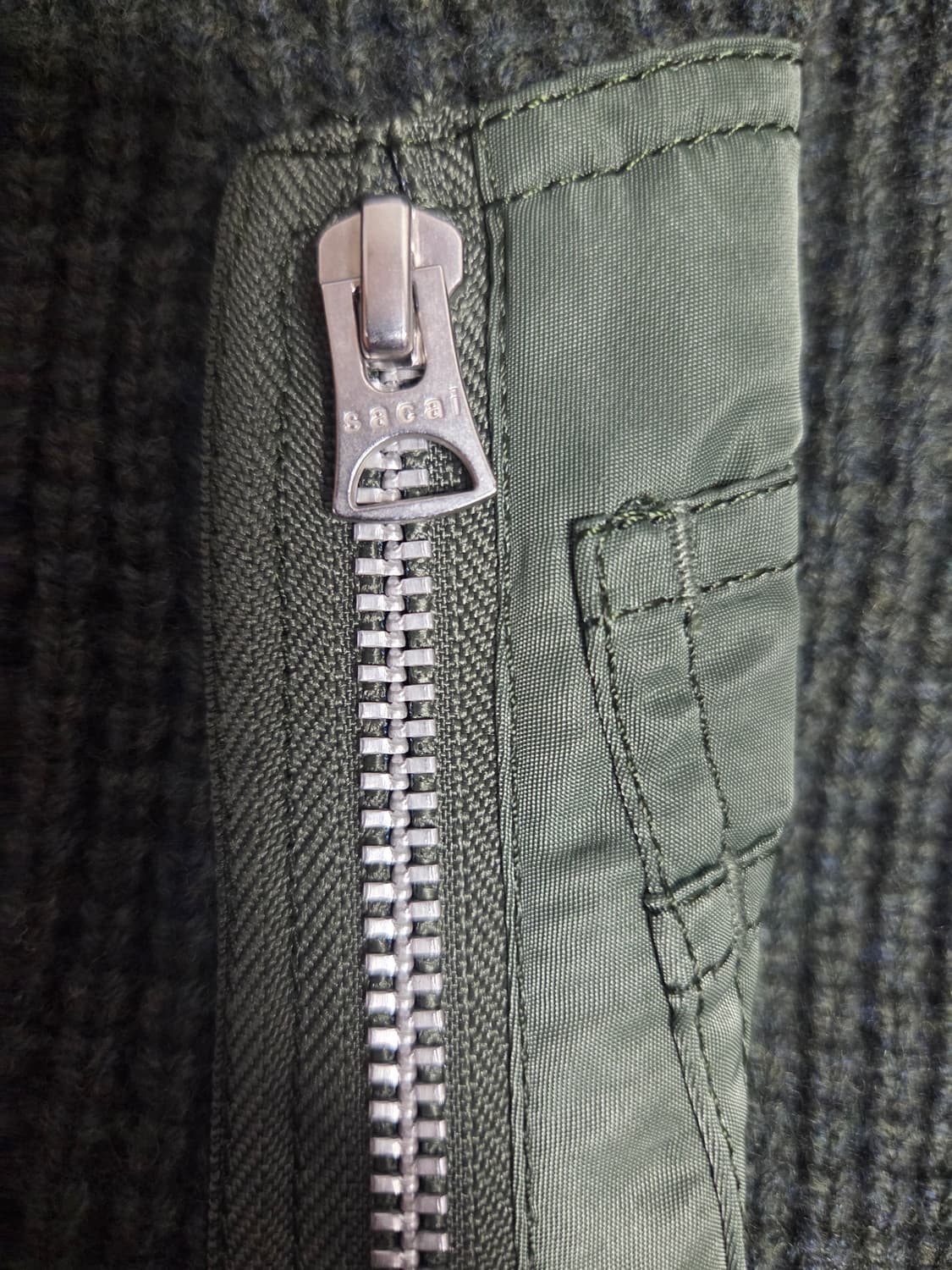 사카이 카키색 MA-1 믹스 니트 상품이미지5