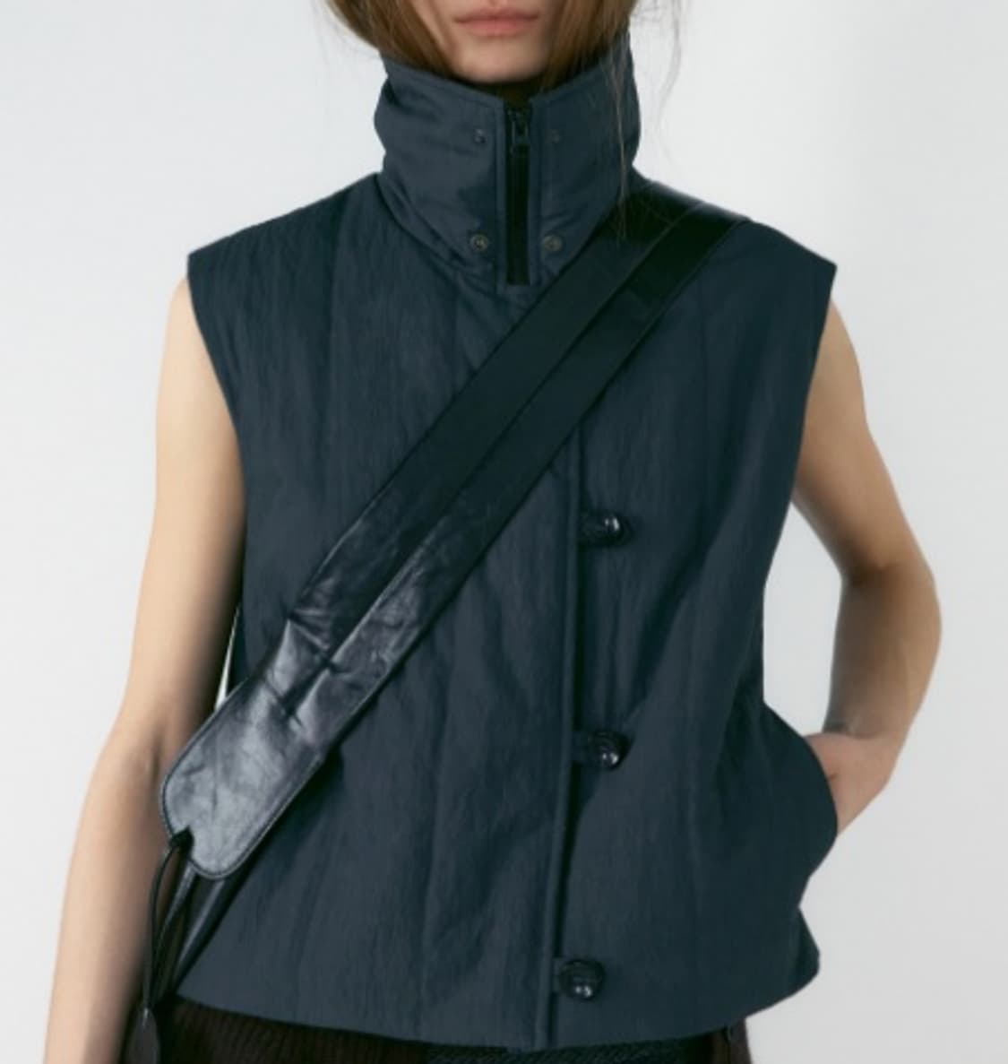 (새상품)로우클래식 라이트웨이트 베스트 블루그린 S 상품이미지1