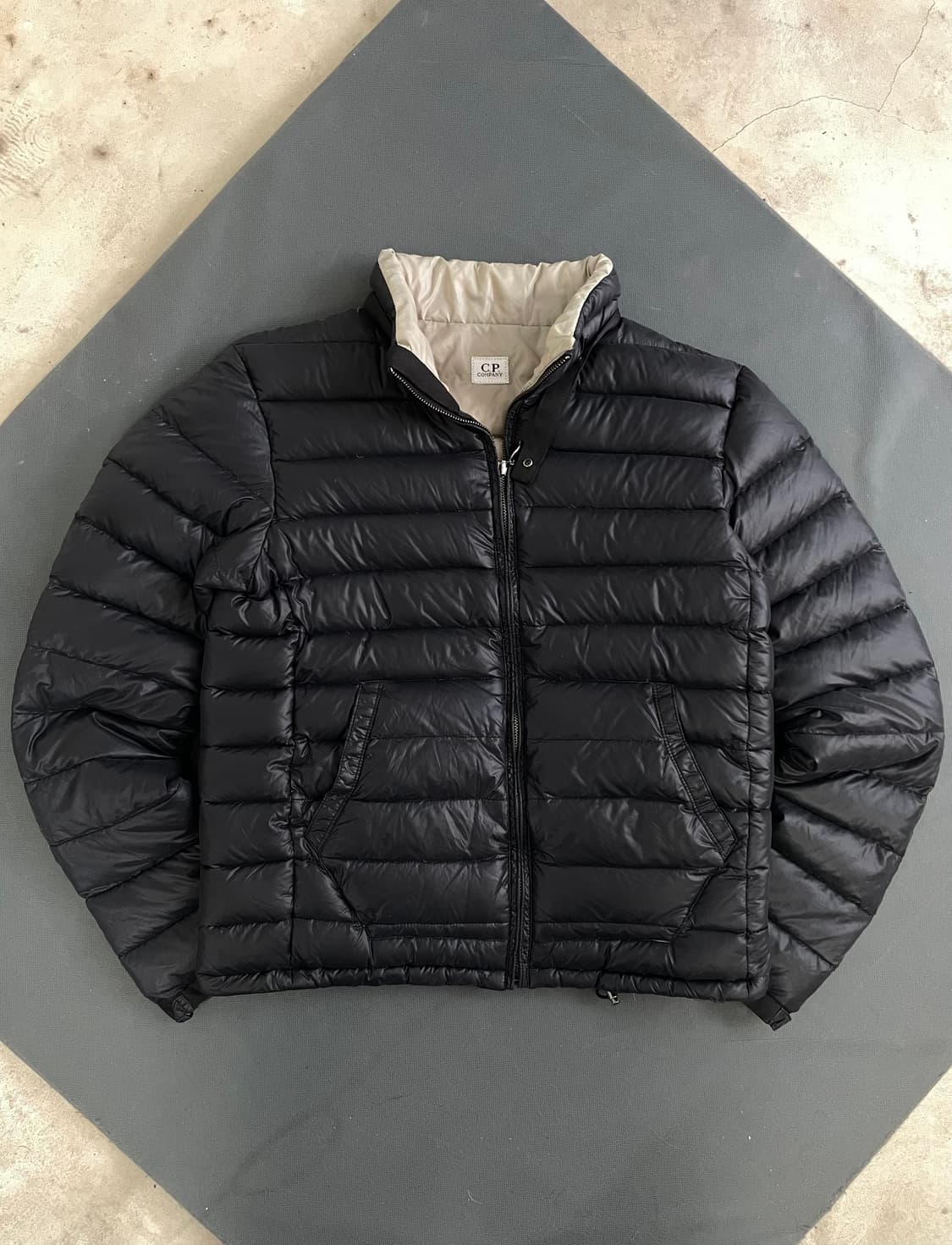 씨피컴퍼니 경량 패딩 90-85 상품이미지1