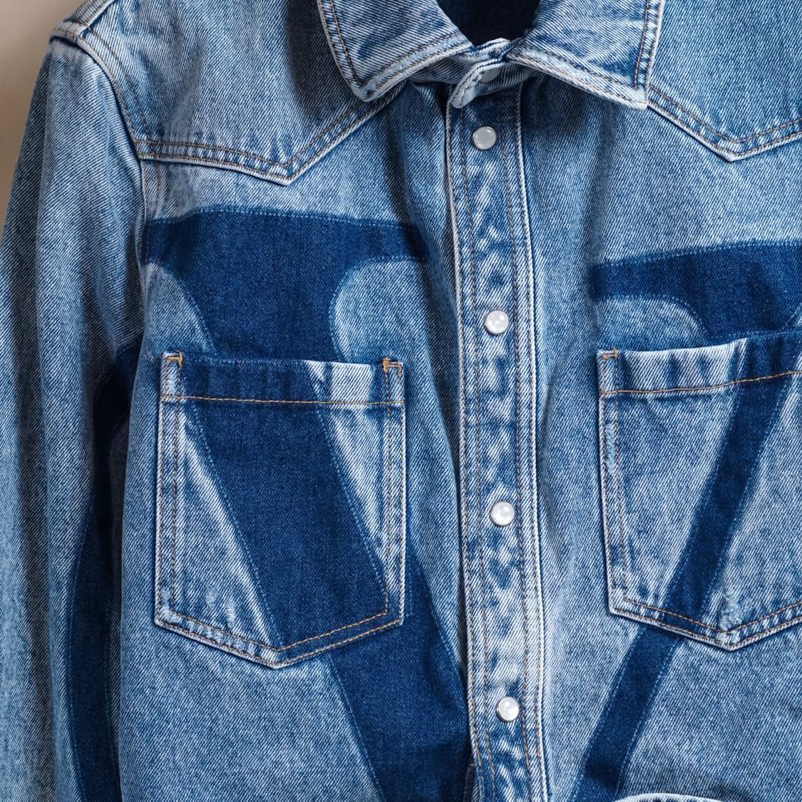 발렌티노 V 로고 데님 자켓 상품이미지4