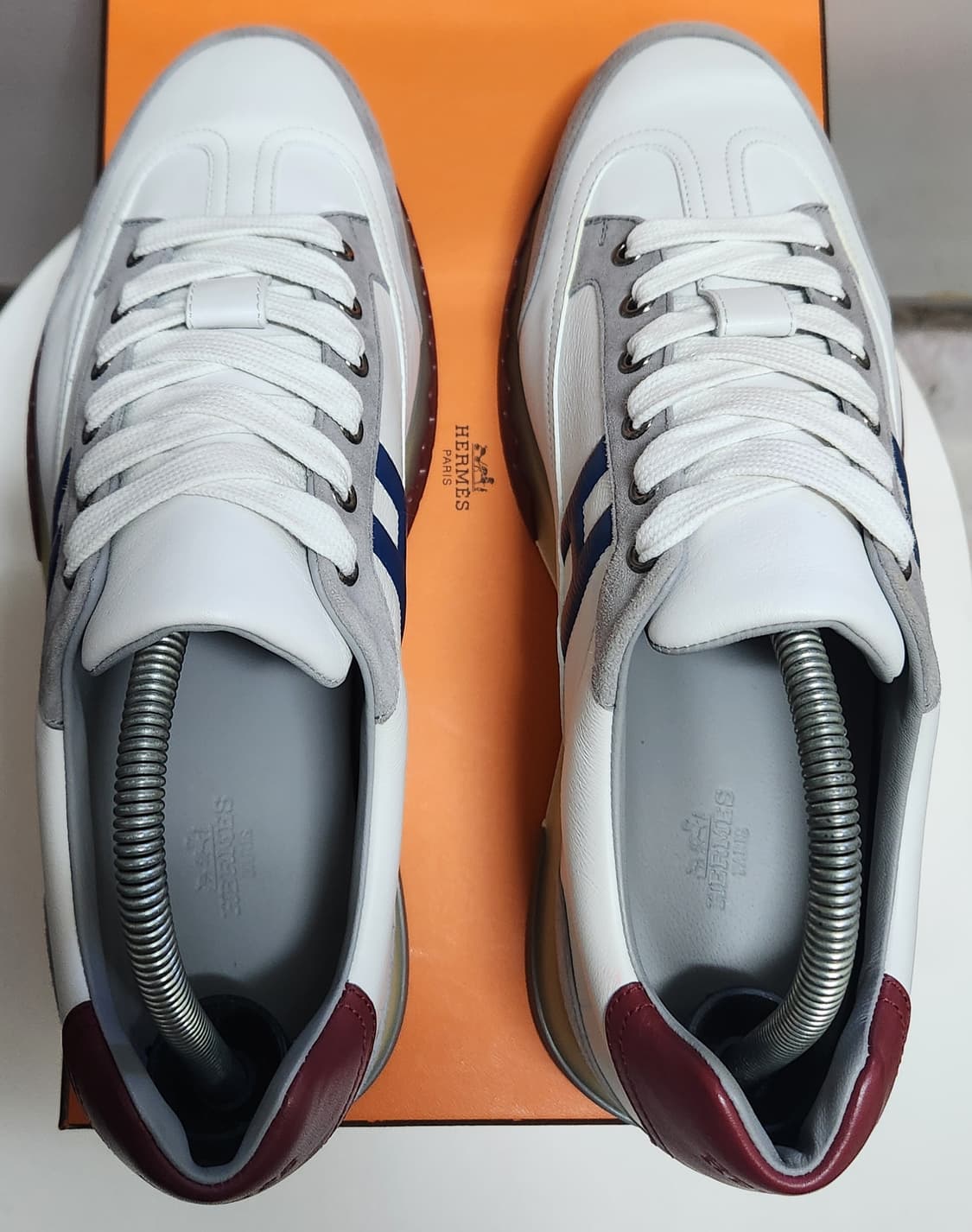 [정품] 에르메스 트레일 스니커즈 카프스킨 멀티꼴로르 블랑42.5 새상품 상품이미지2