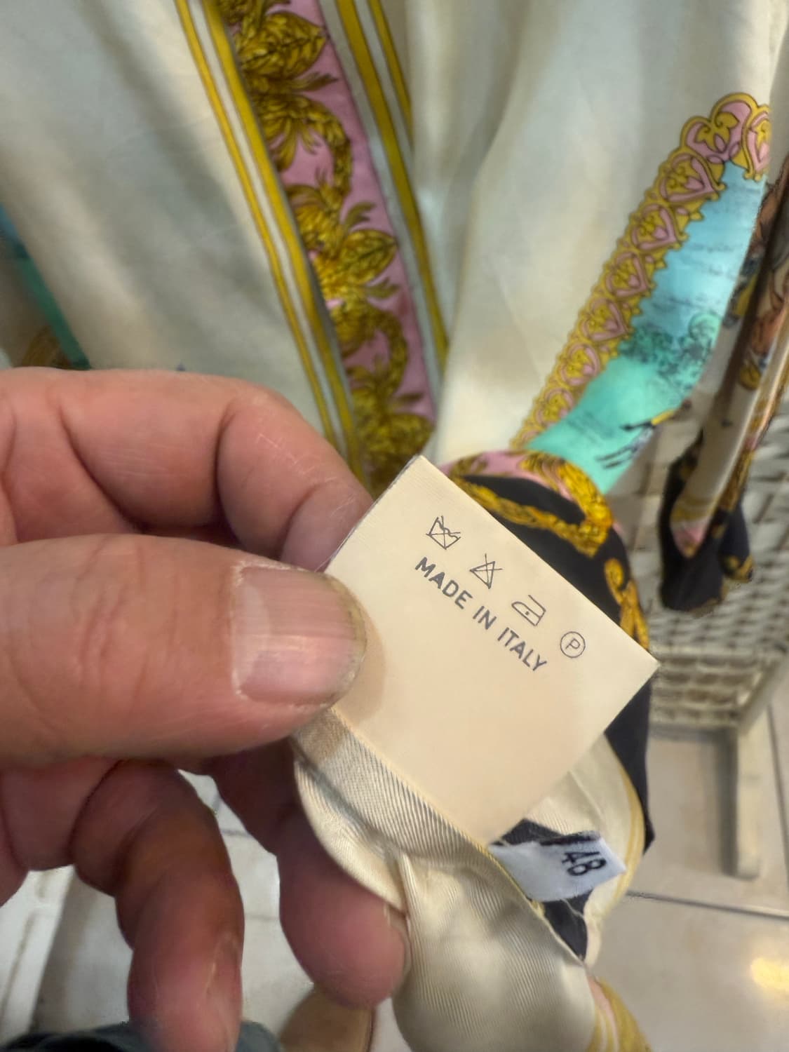 48/100-105 정품 베르사체 실크셔츠 팝니다 상품이미지4