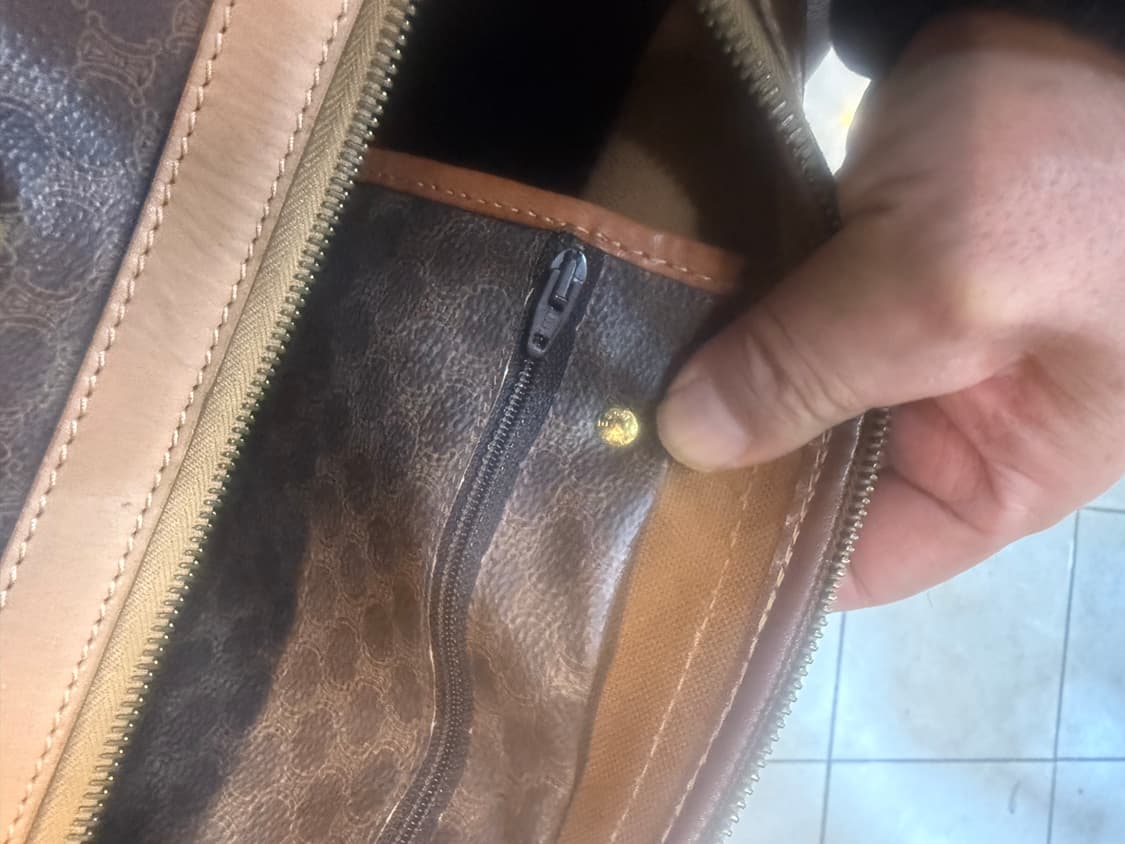 정품 셀린느 마카담 여행용 보스턴백 팝니다 상품이미지7