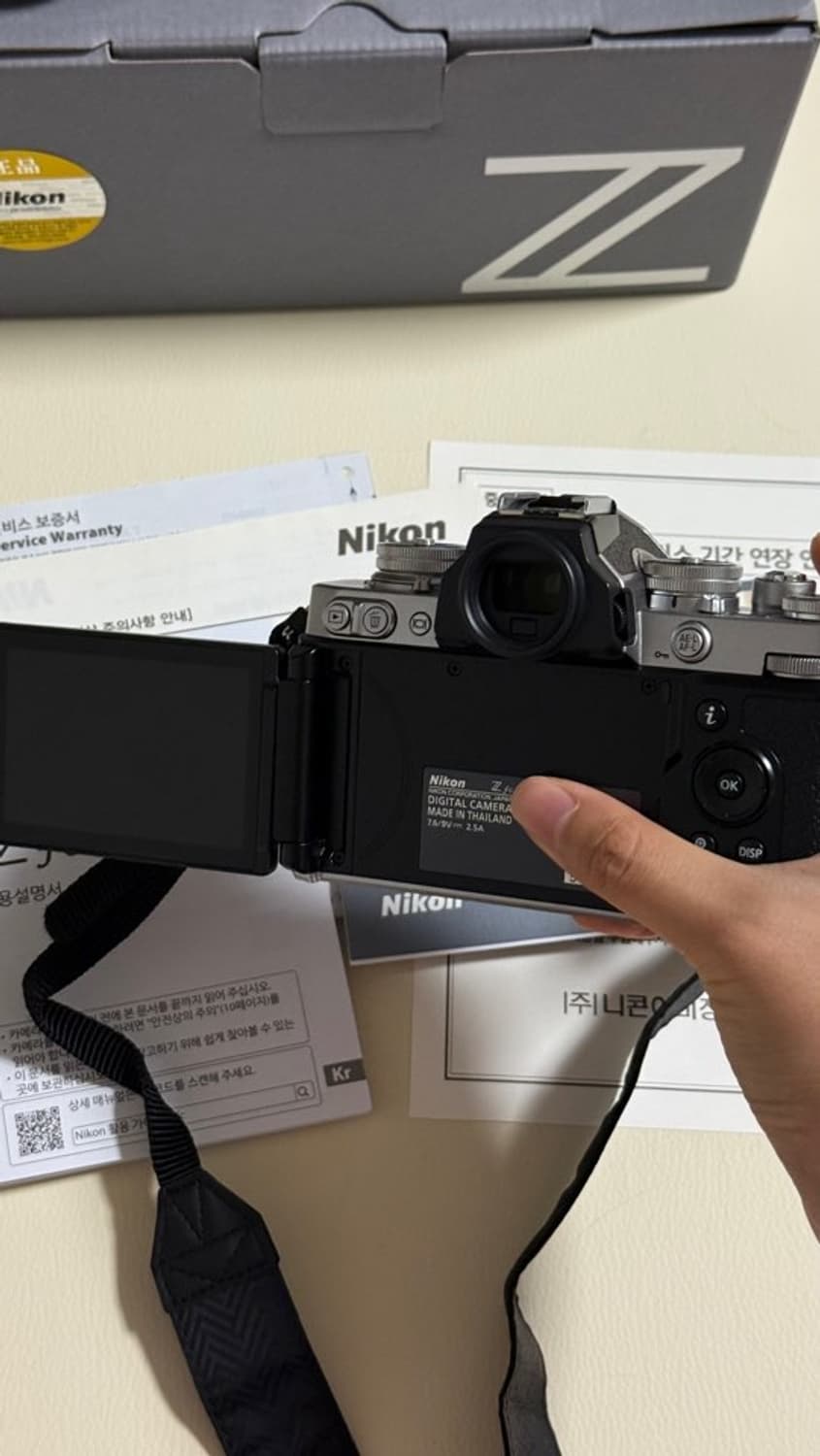 니콘 Z fc 28mm 렌즈 키트 풀박스 상품이미지3