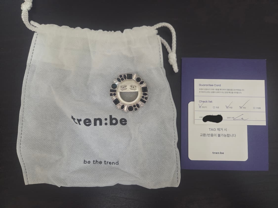 샤넬 무라카미 스마일 브로치 (gd브로치) 상품이미지3