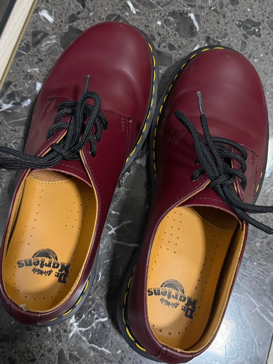 닥터마틴 1461 3홀 체리레드 상품이미지2