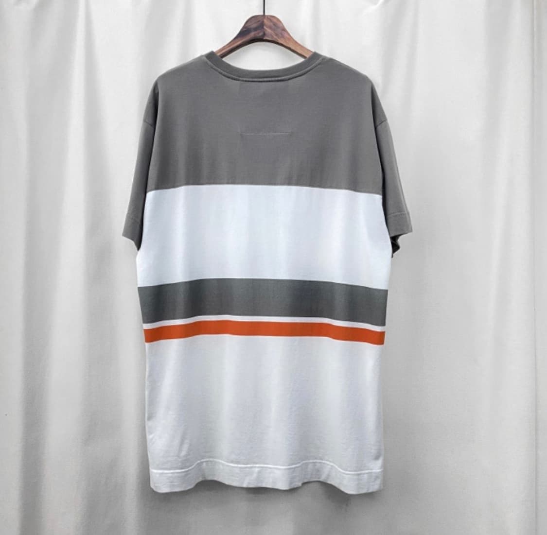 지방시 컬리지 엠브로이더 반팔 티셔츠 상품이미지5