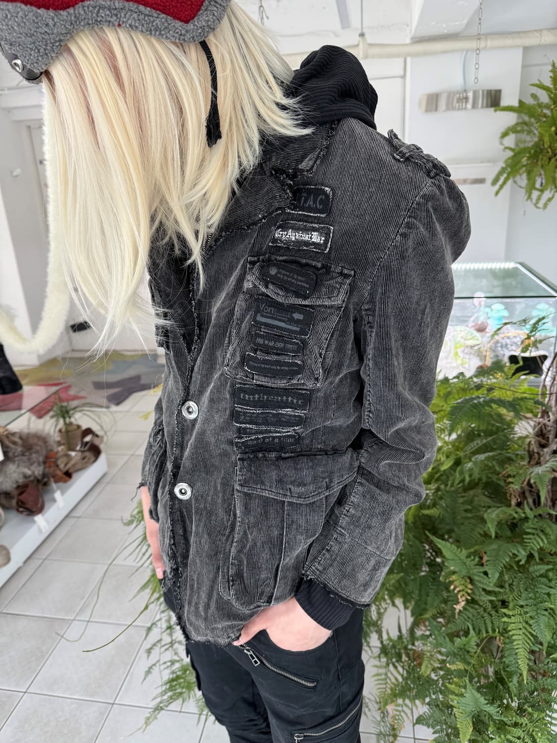 IN THE ATTIC 상품이미지1