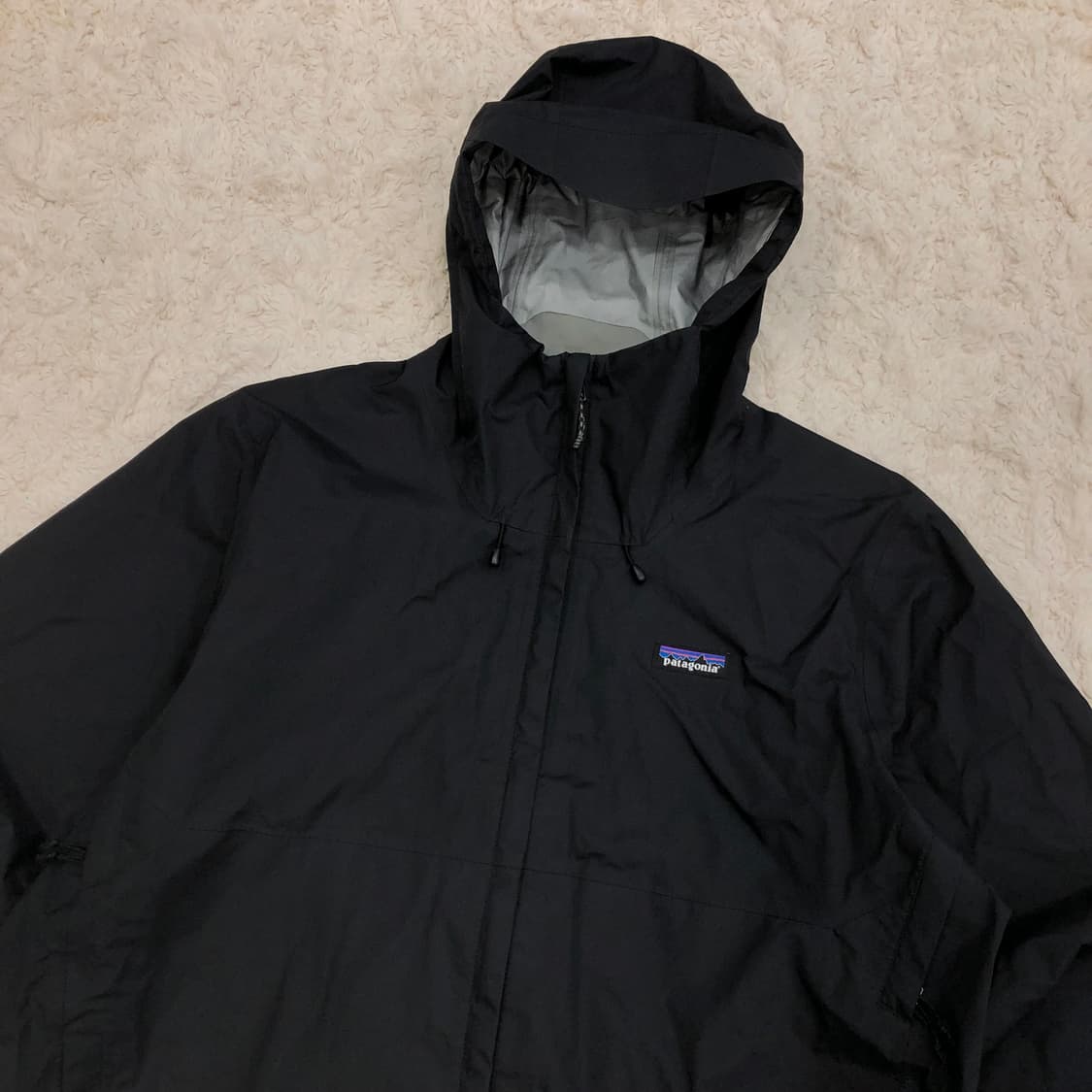 파타고니아 토렌쉘 3L 나일론 바람막이 레인 자켓 상품이미지2