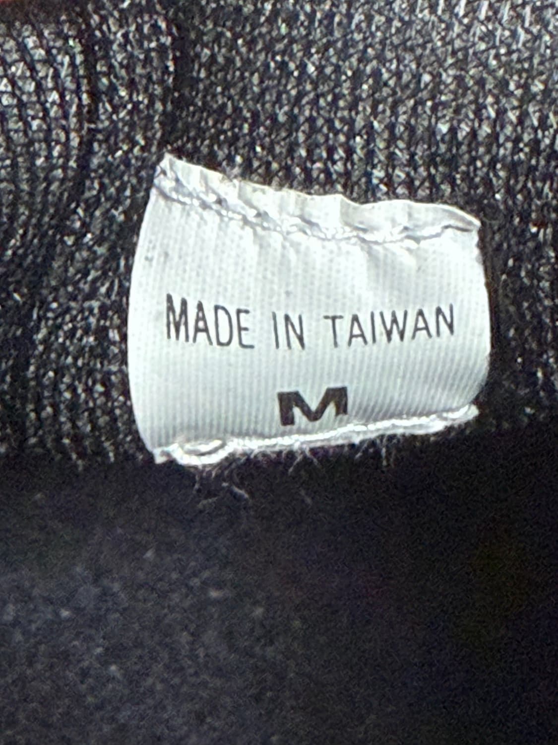 이세이미야케 스니커즈 상품이미지5