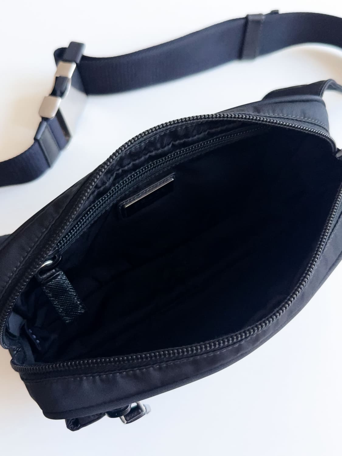 프라다 테수토 사피아노 벨트백 상품이미지10