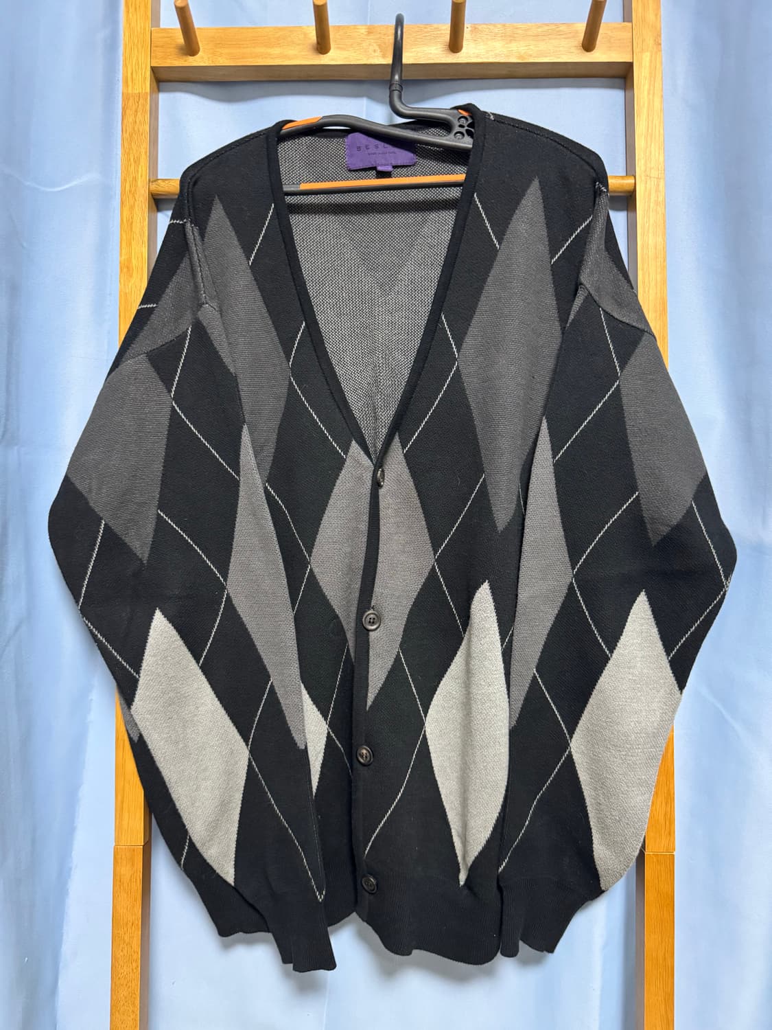 비슬로우 아가일 체크 패턴 니트 가디건 상품이미지1