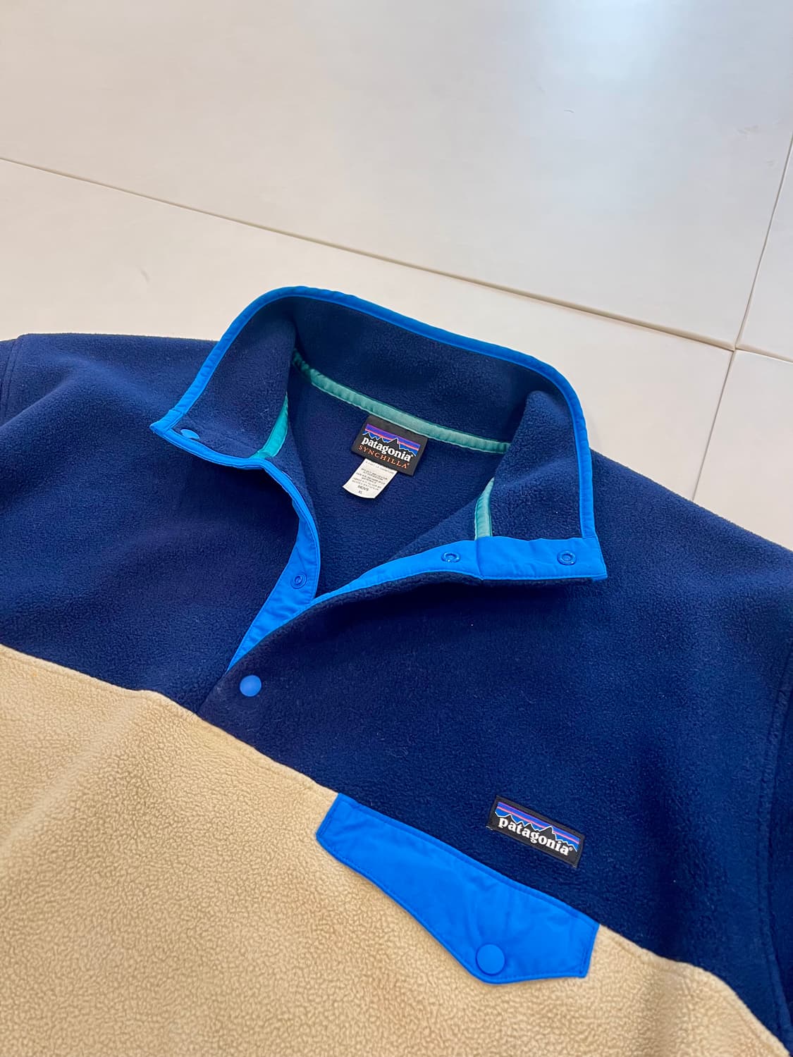 신칠라 네이비 베이지 XL 컬러블록 판매 상품이미지2