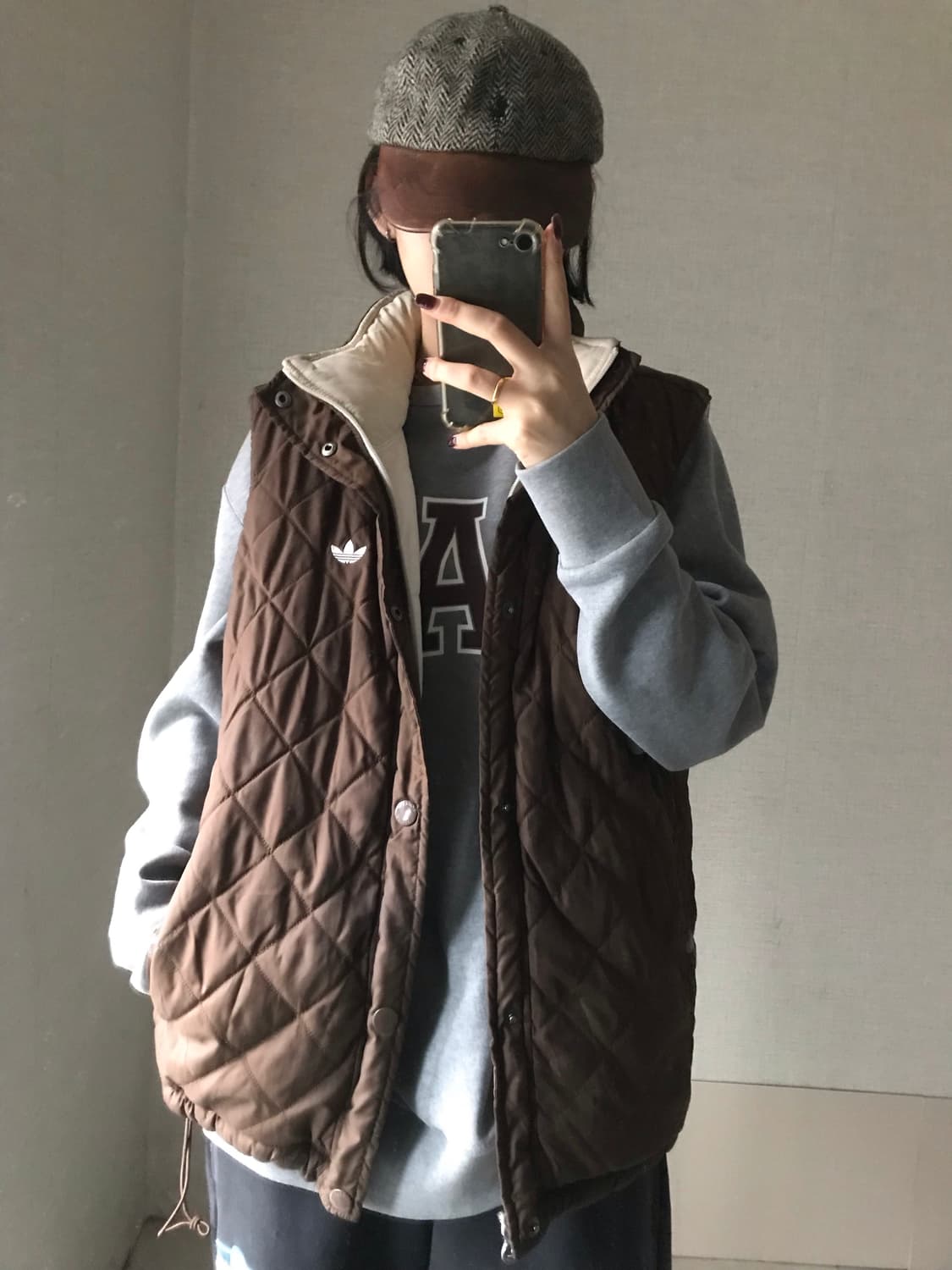 아디다스 브라운 패딩 조끼 상품이미지4