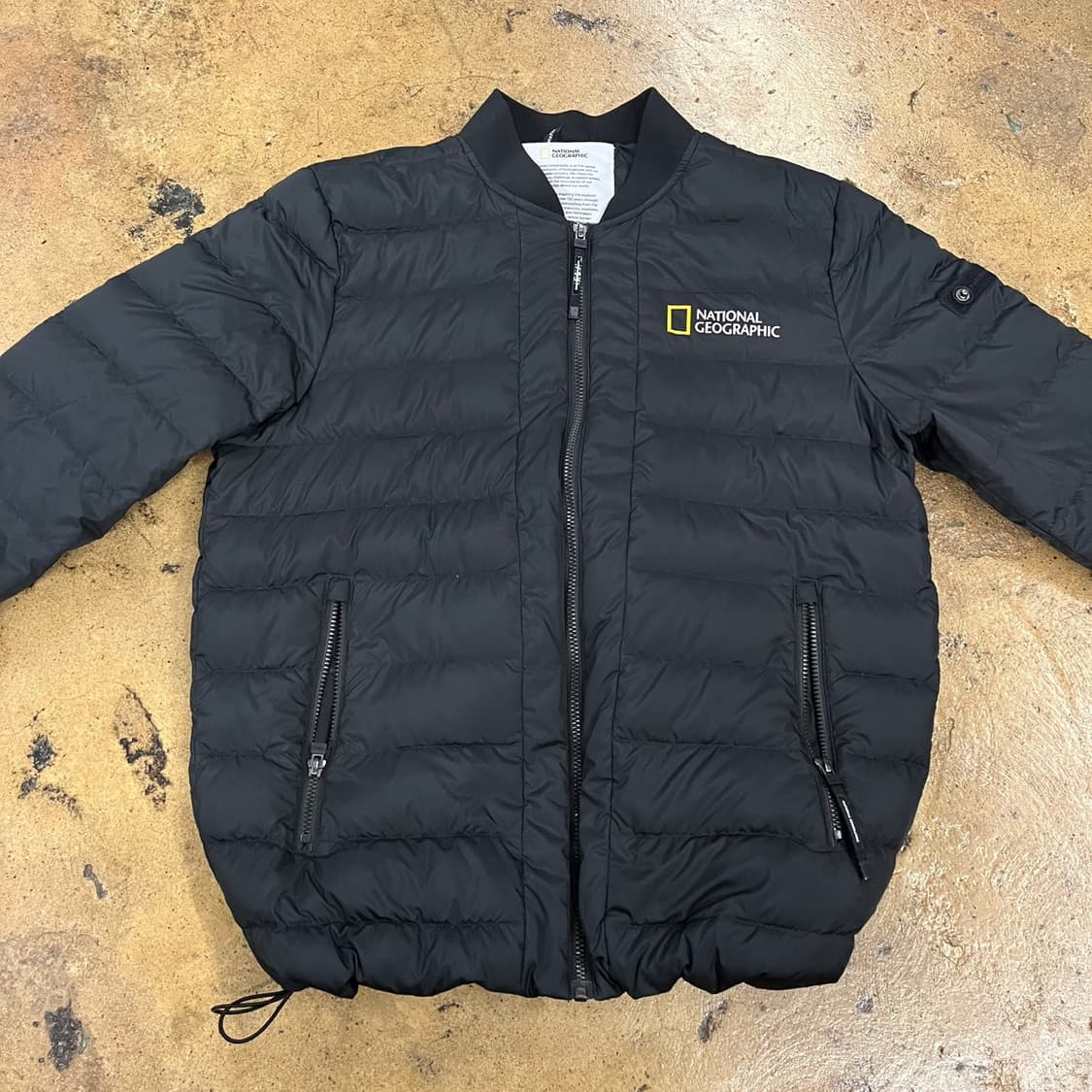 [정품/M] 내셔널지오그래픽 경량 패딩 블랙 b10 상품이미지3