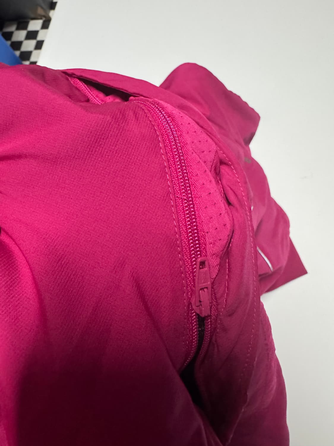 여성 아디다스 올드스쿨 골프 바람막이 S 팔 분리 가능!! 상품이미지5