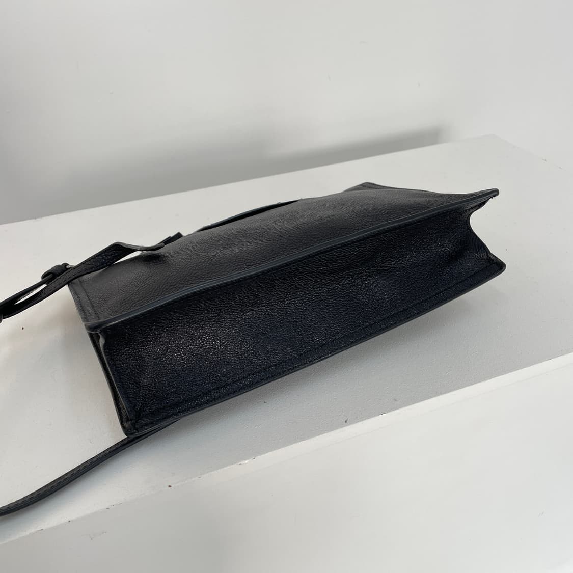 프라다 에티켓 레더 코스메틱 파우치 겸 숄더백 상품이미지8