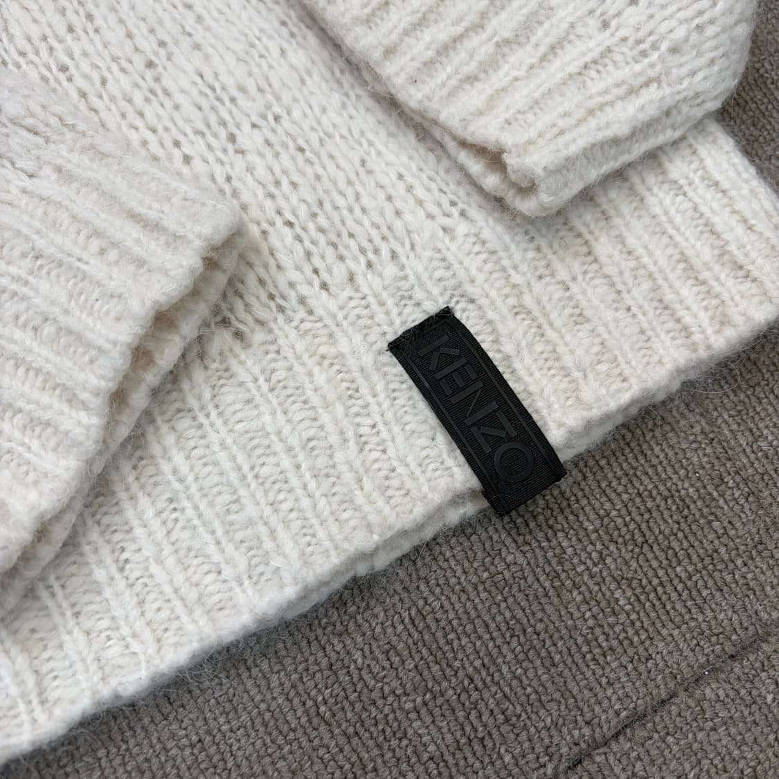 kenzo 겐죠 우먼스 알파카모헤어 풀오버 니트  상품이미지3