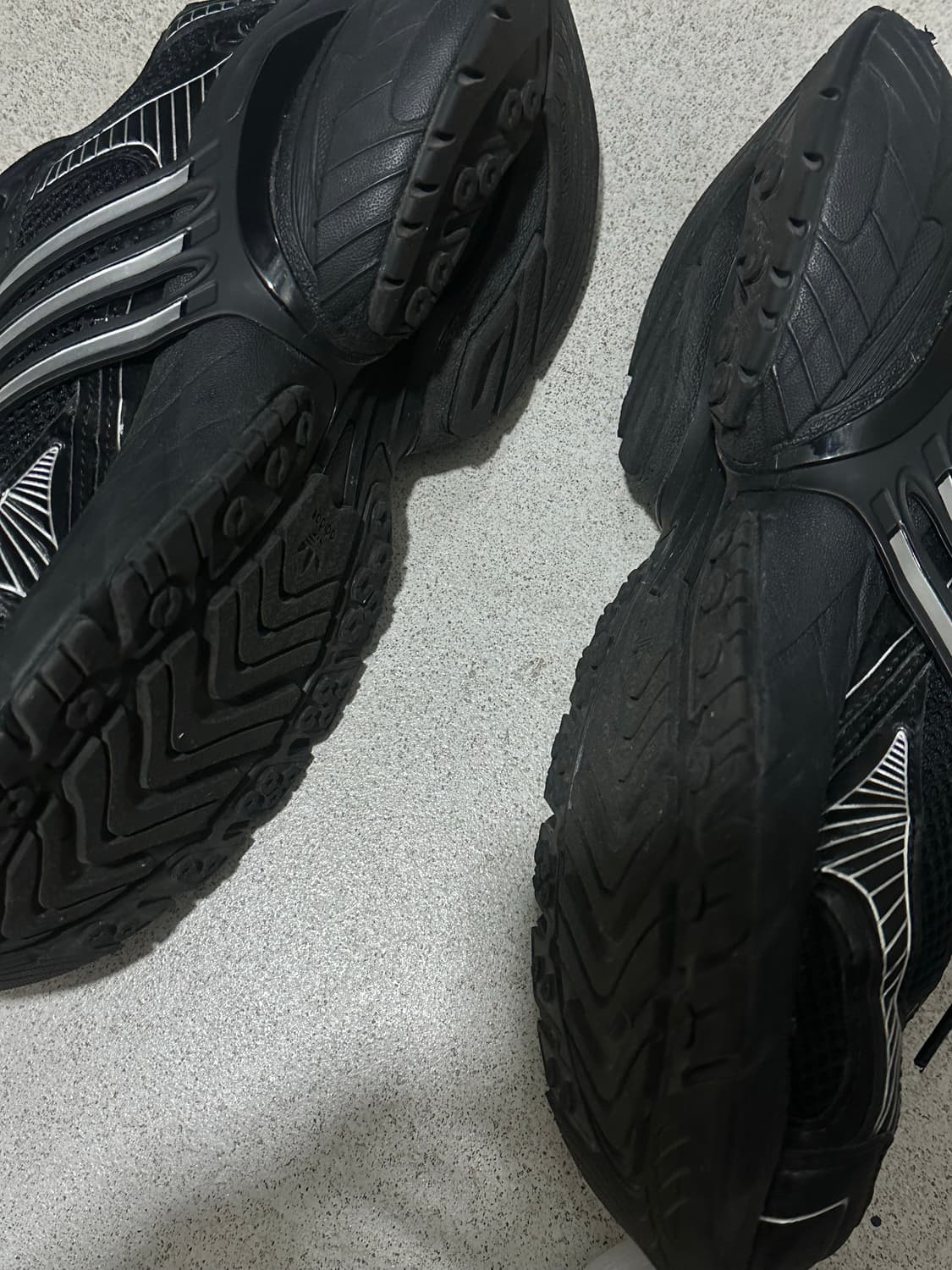 아디다스 트리플블랙 상품이미지3