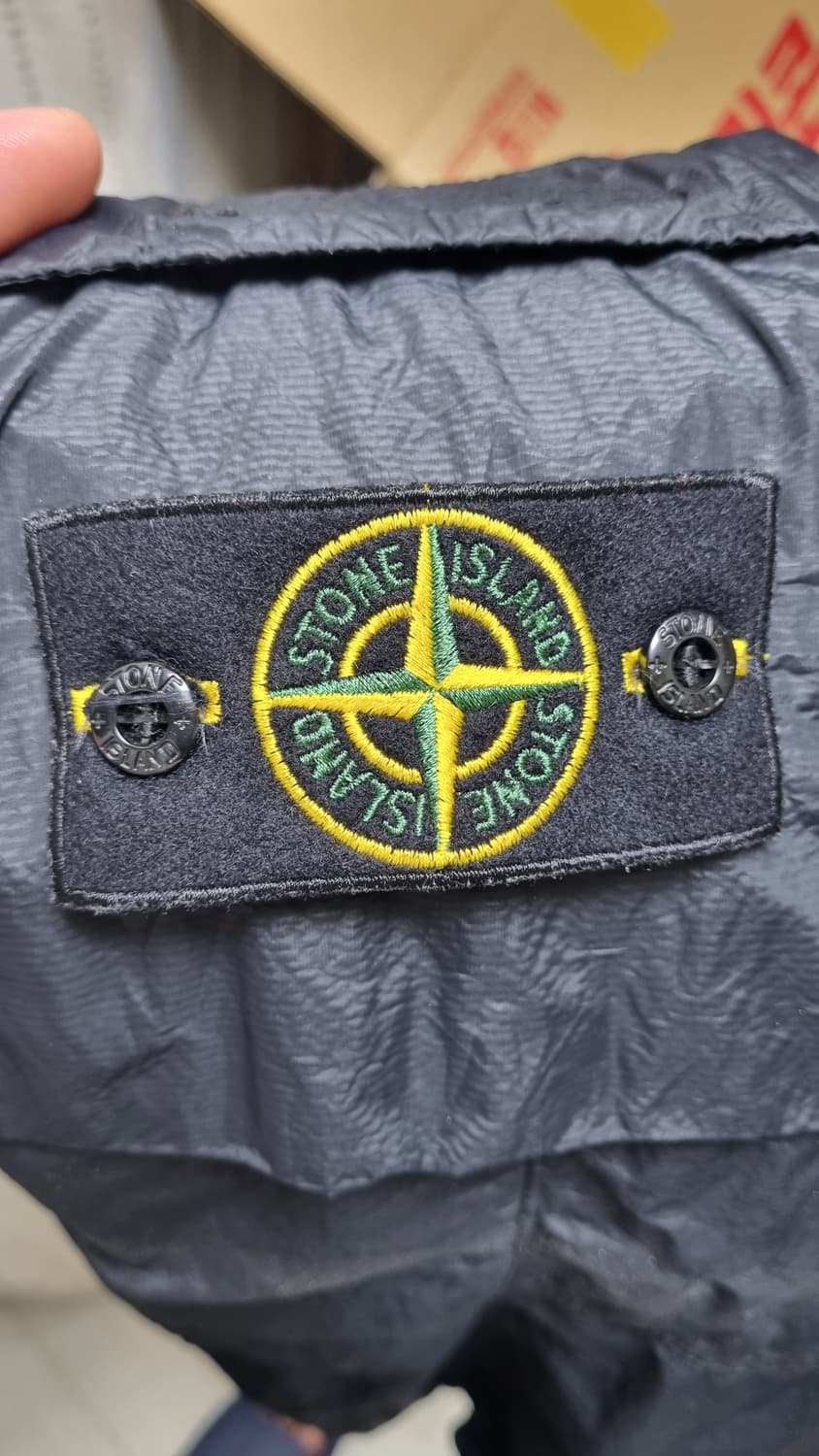 스톤 아일랜드 시어서커 팬츠 블랙 상품이미지3