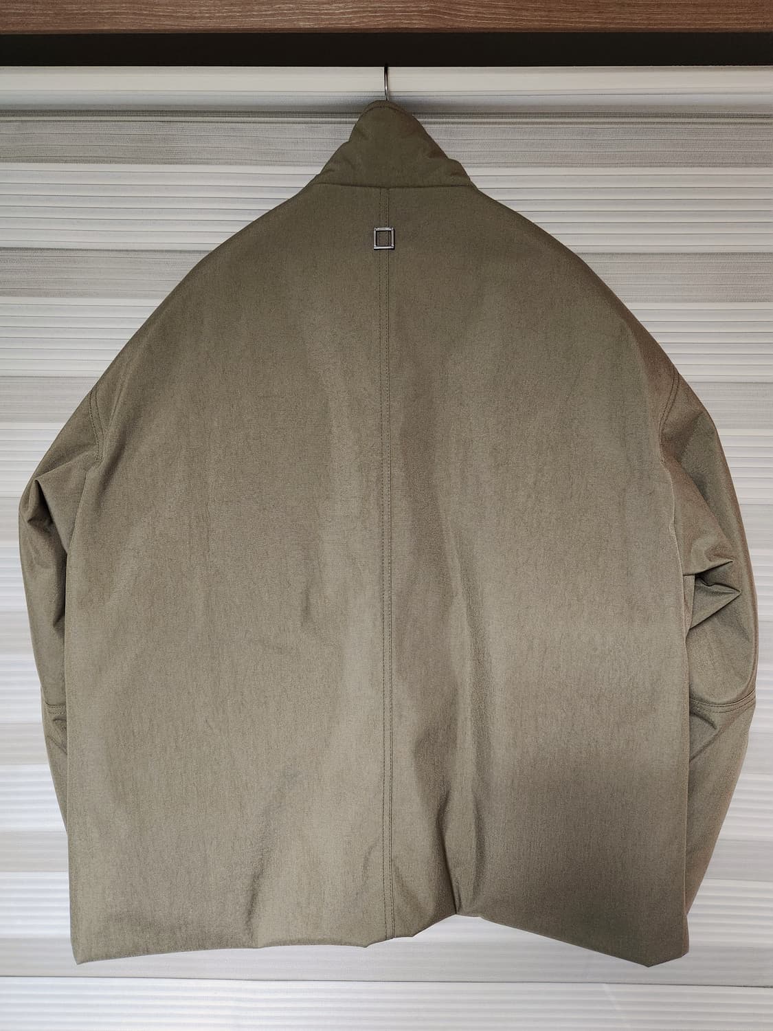 우영미 코듀라 패딩 점퍼 베이지 48 상품이미지2