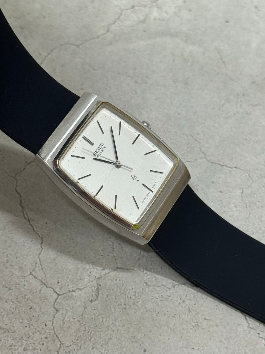 90s 빈티지 세이코 스퀘어 쿼츠 상품이미지5