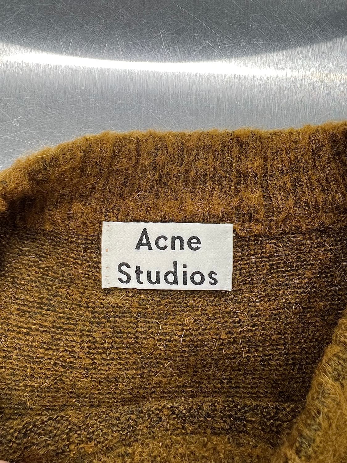 아크네 스튜디오 모헤어 브러쉬 니트 스웨터 상품이미지7