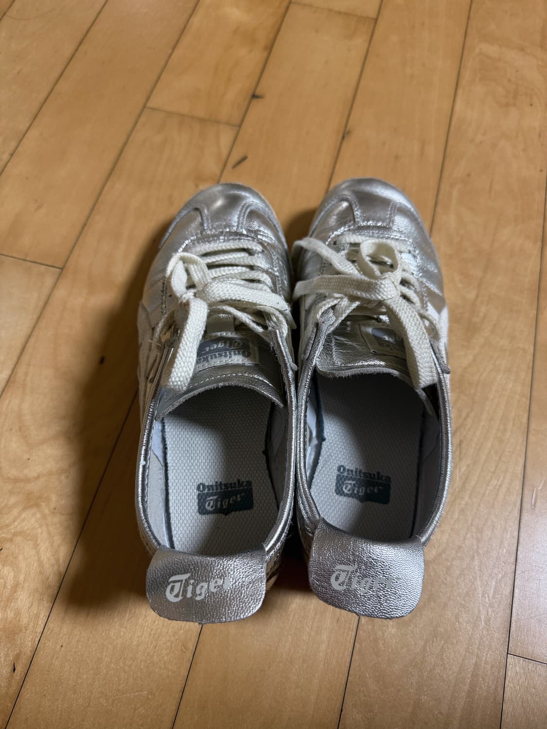 오니츠카타이거 실버 225 상품이미지2