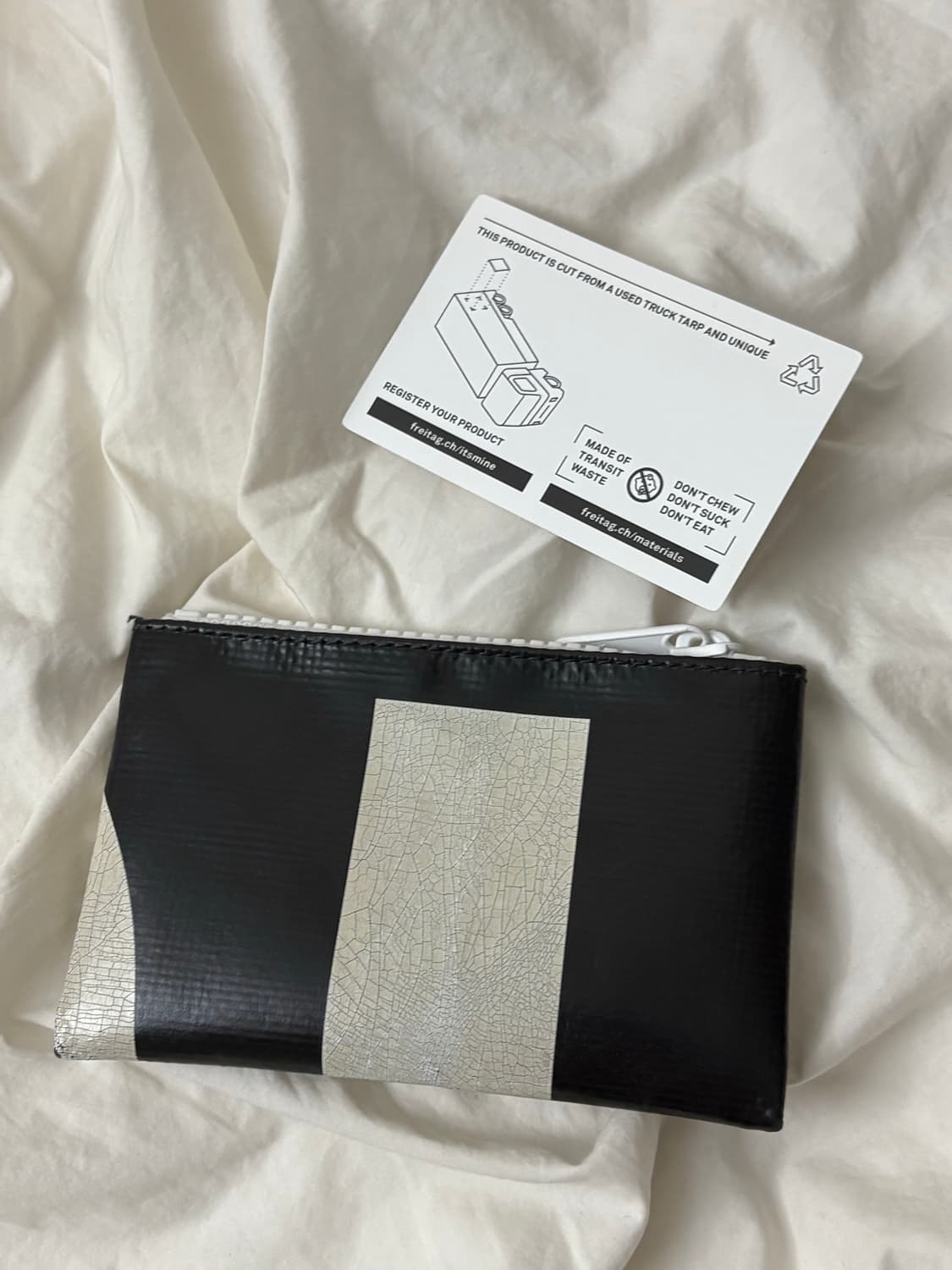 프라이탁 블레어 블랙 그레이 지갑 상품이미지2