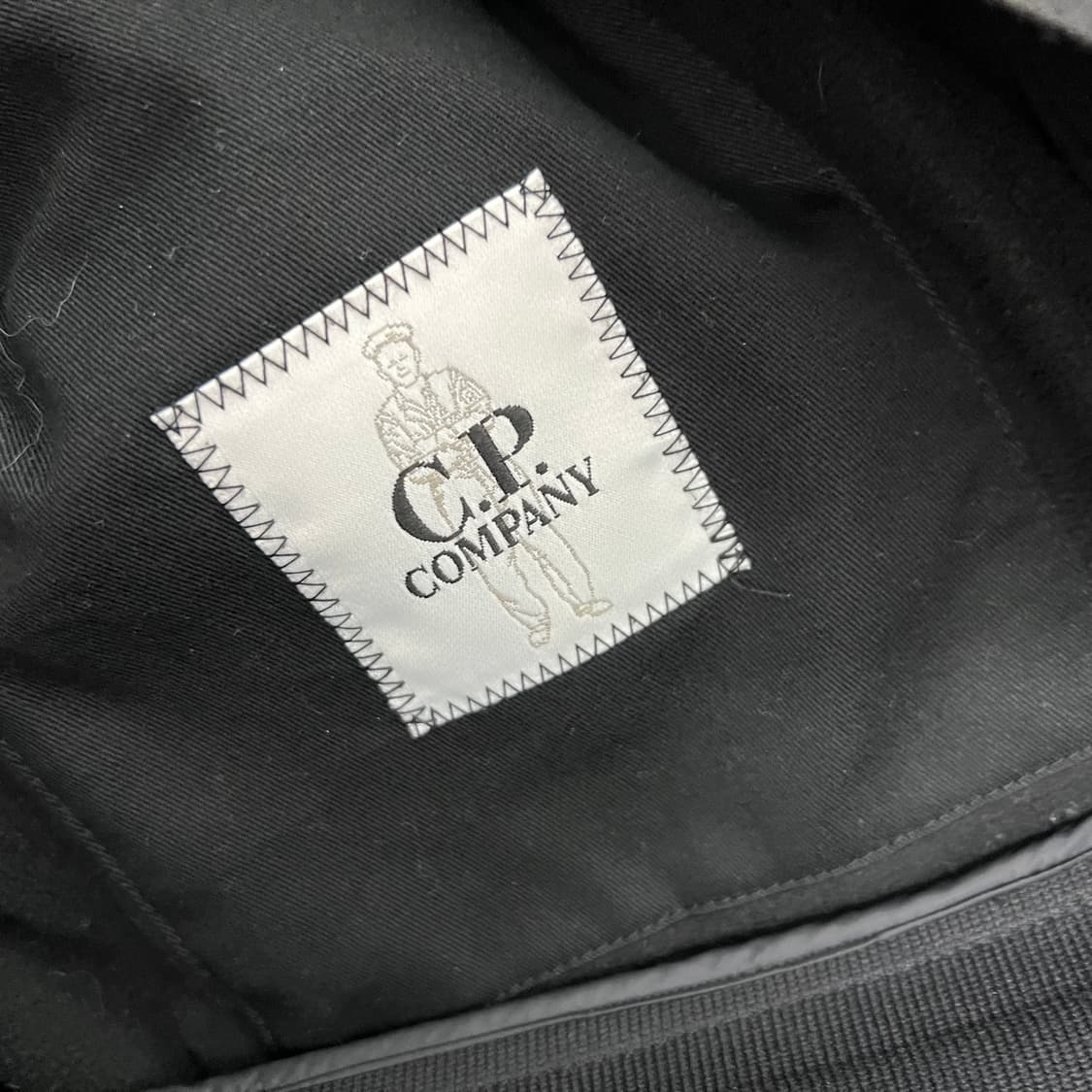 C.P COMPANY 씨피컴퍼니 유틸리티 소프트 쉘 자켓 상품이미지6