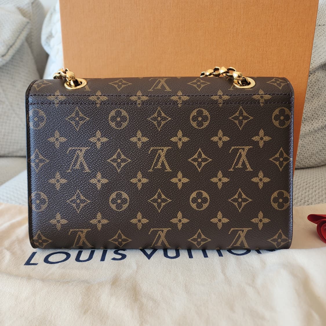 초민트급 루이비통 모노그램 빅투아 체인 숄더백 M41732 상품이미지6