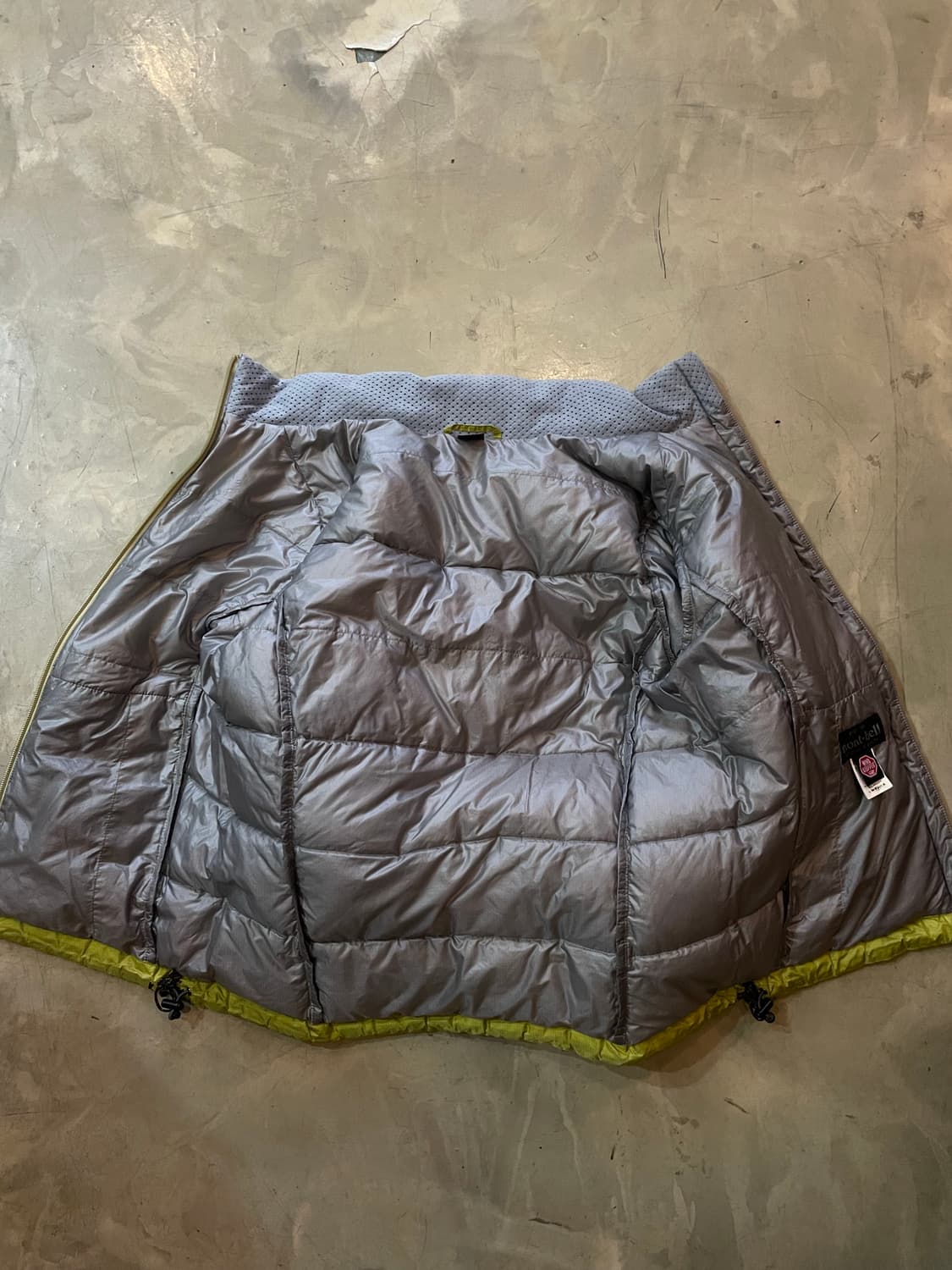 몽벨 재팬 구스다운 경량패딩 S 상품이미지3