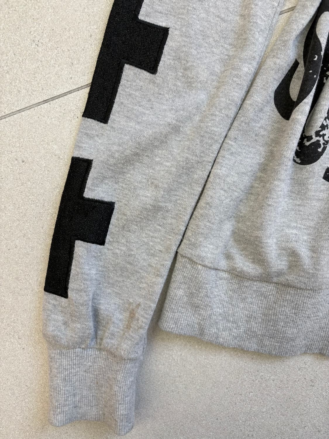 십자가 해골 큐빅 후드집업 상품이미지4