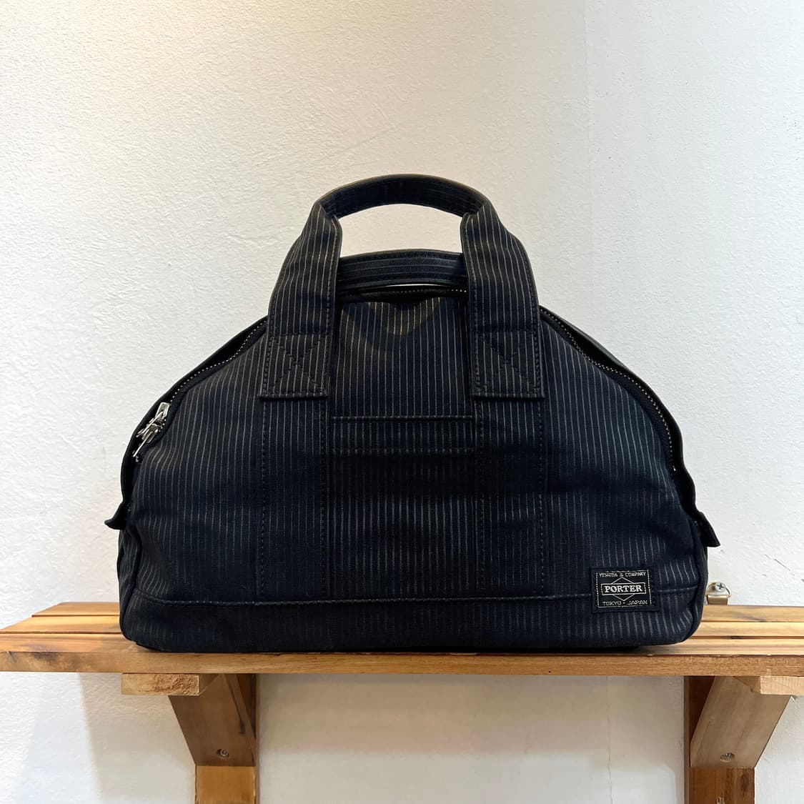 포터 드로잉 보스턴백 상품이미지1