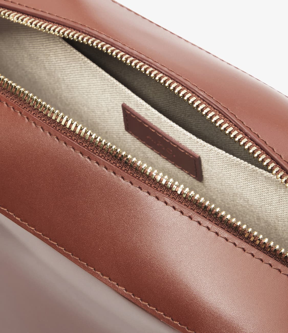 a.p.c /  Virginie Box Bag / 컨디션 A++ 상품이미지2