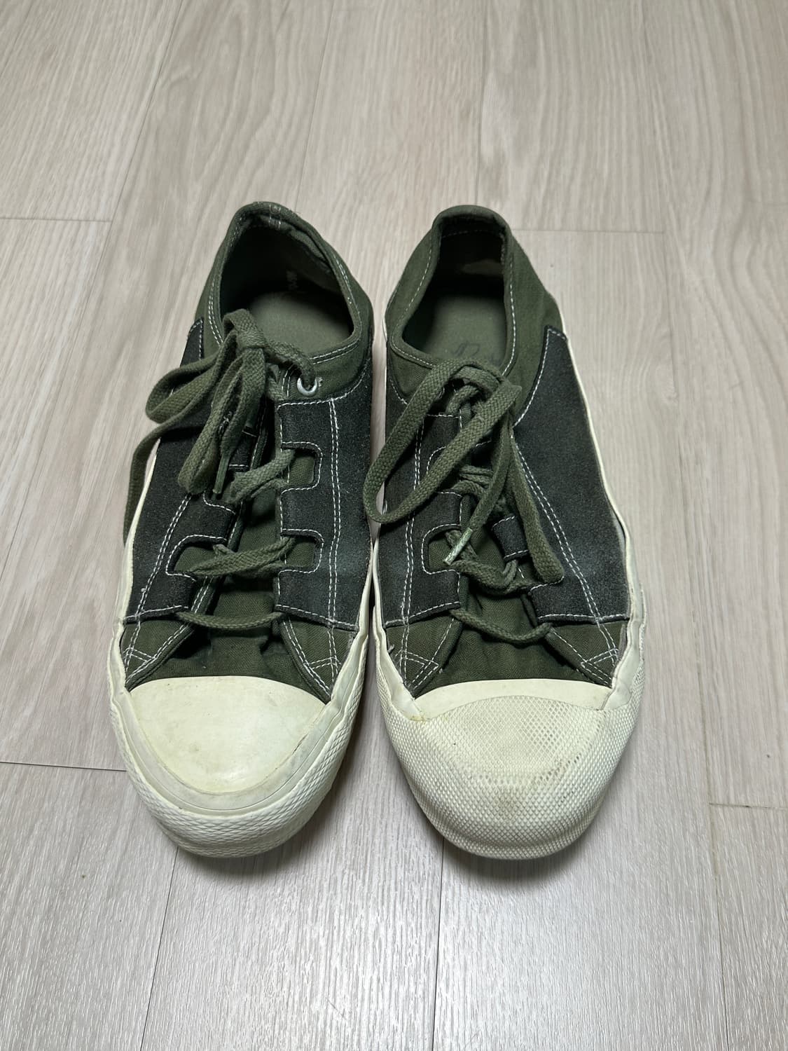 니들스 스니커즈  그린 상품이미지1