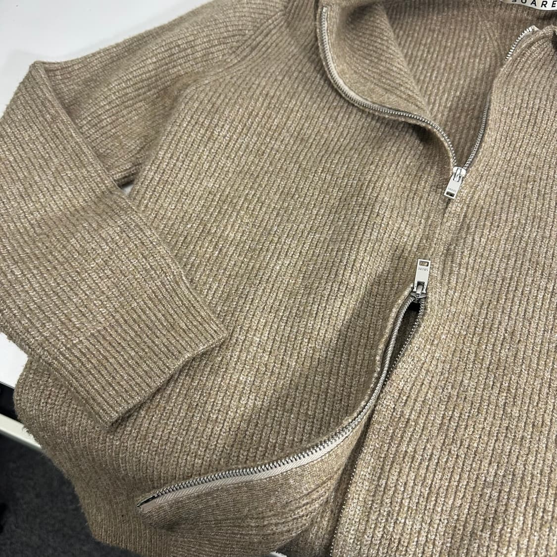 L 수아레 베이지 루즈핏 투웨이 카라넥 니트집업 상품이미지2