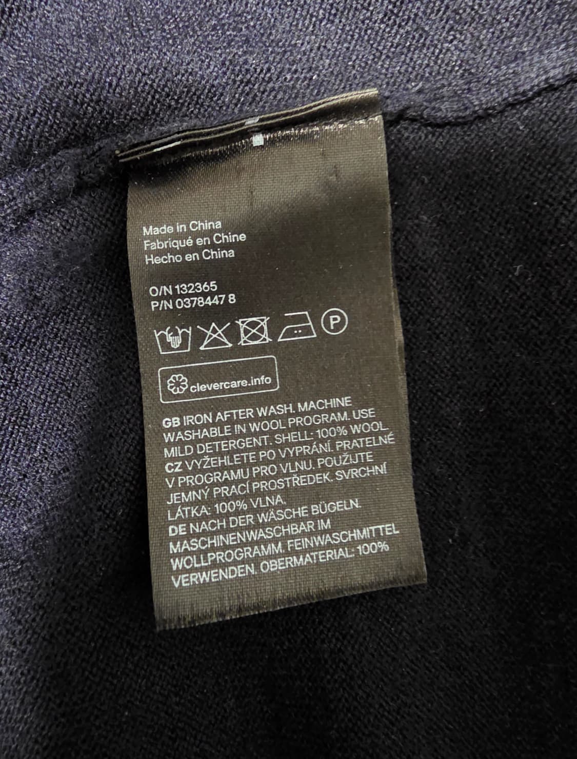 H&M 메리노울 V넥 니트 L 3종 Set
 상품이미지4