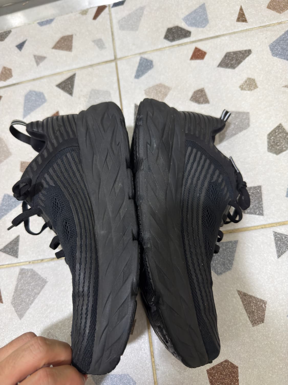 호카 본디6 와이드 265사이즈 상품이미지2