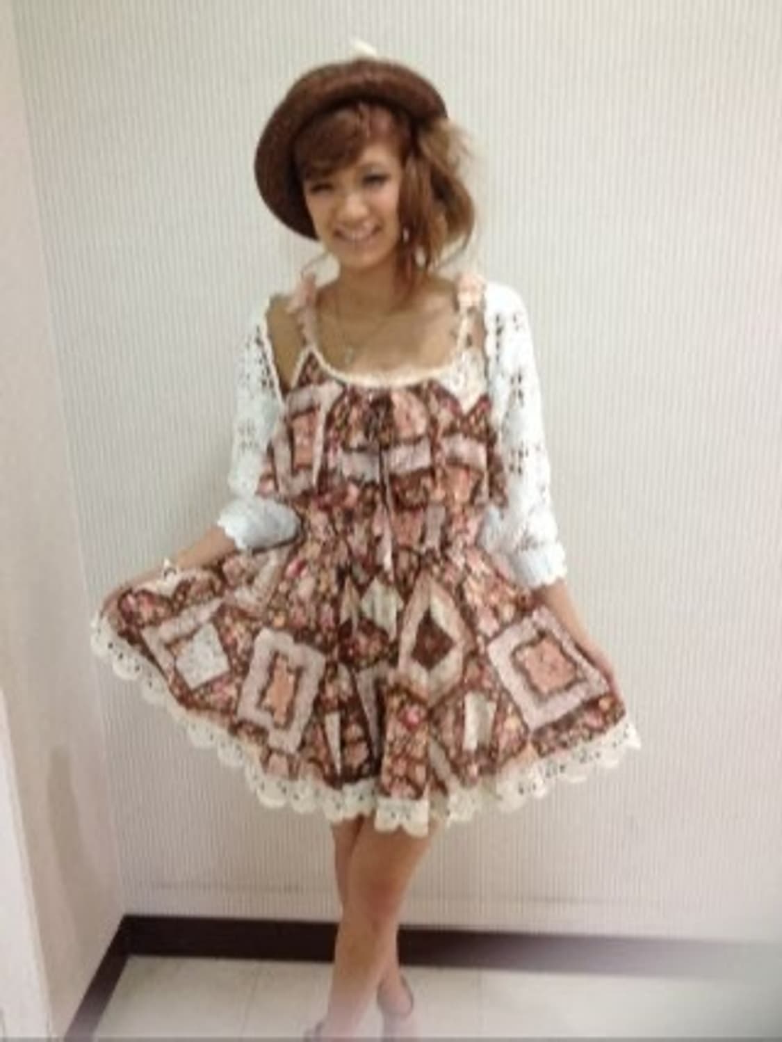 리즈리사 핀터  핑크초코 플로럴원피스 상품이미지1