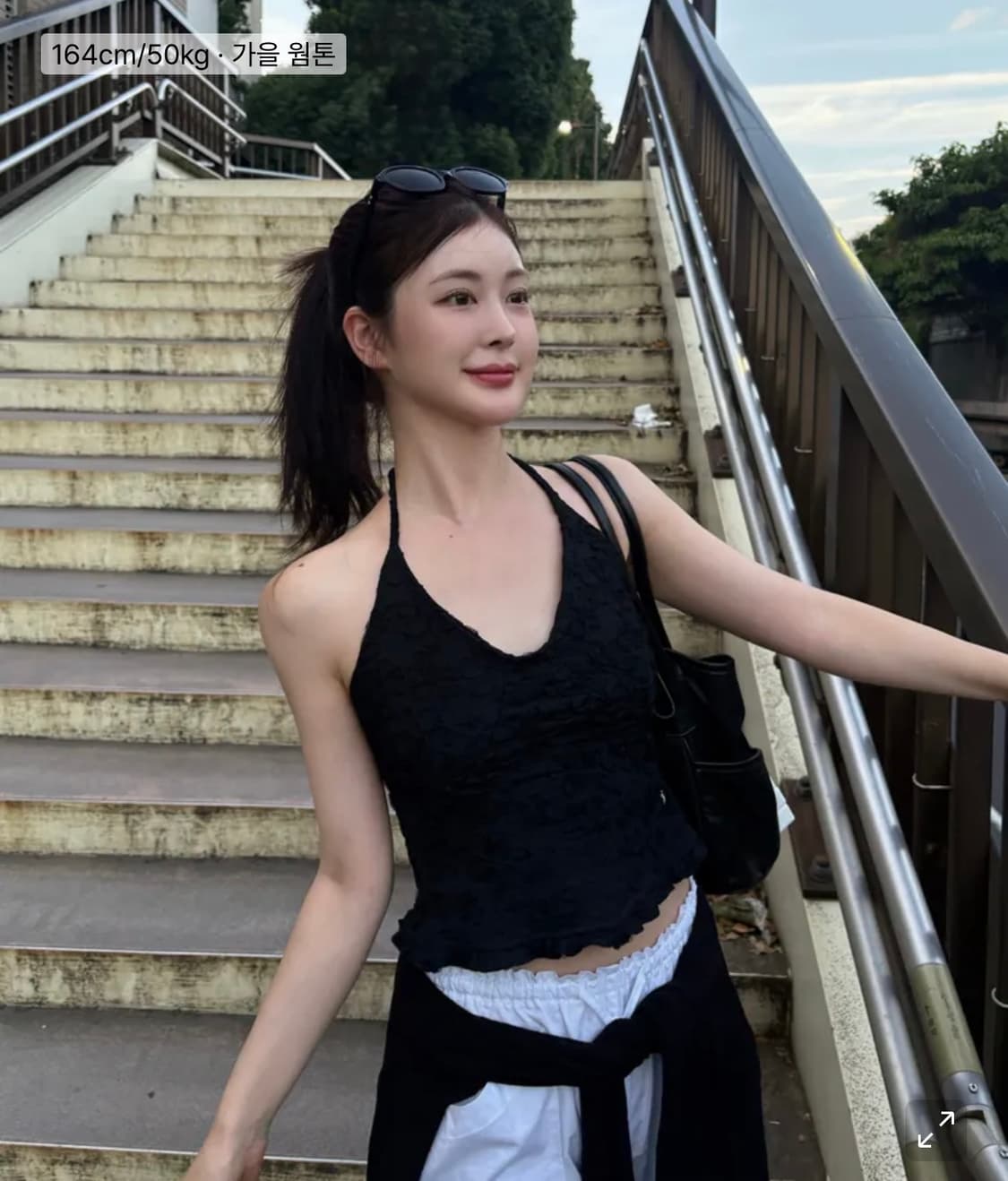 위드아웃썸머 플라워 패턴 홀터 탑 상품이미지5
