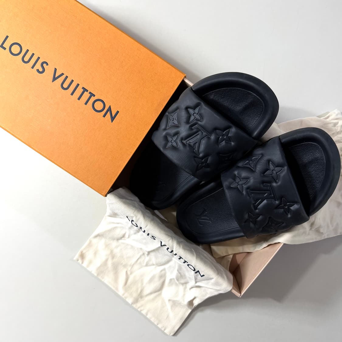 [7/당일출고]루이비통 워터프론트 슬리퍼 상품이미지1