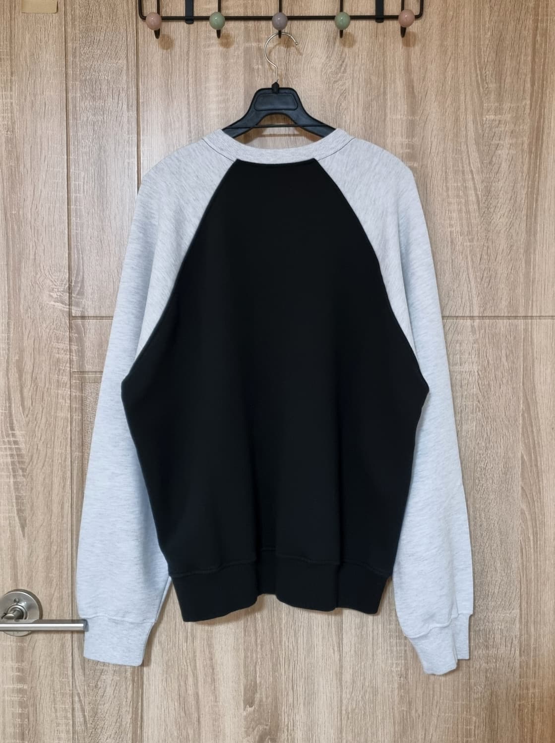 해비즘 배색 맨투맨  상품이미지7