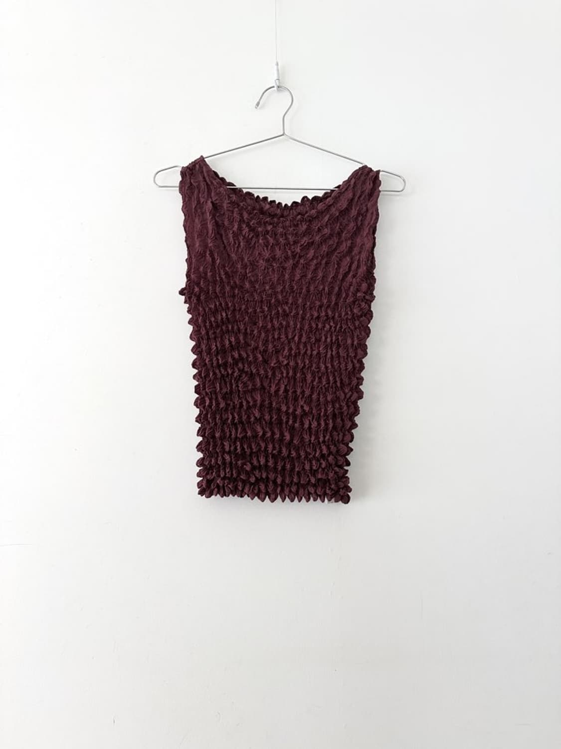 Popcorn pleats sleeveless / wine 상품이미지1