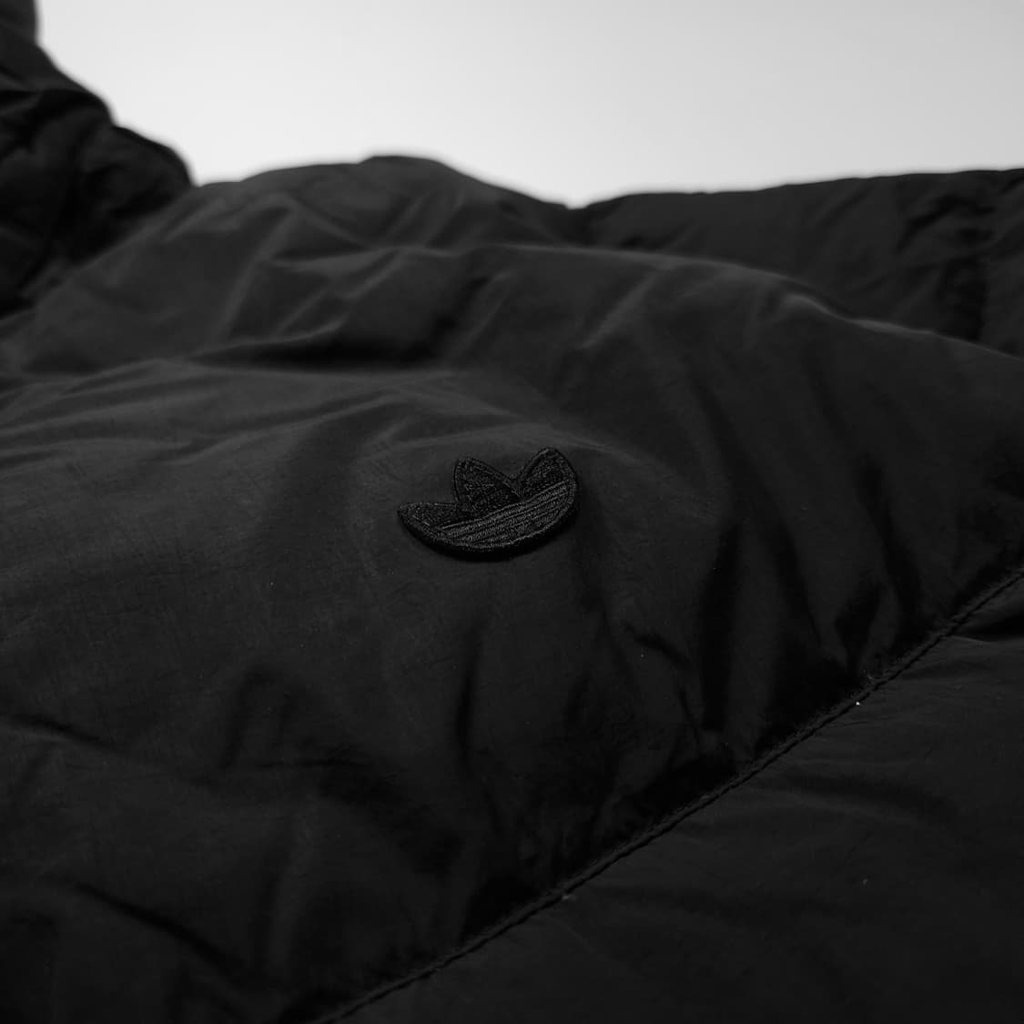 아디다스 신형 리플렉티브 경량 구스 다운 패딩 (XL) 상품이미지5