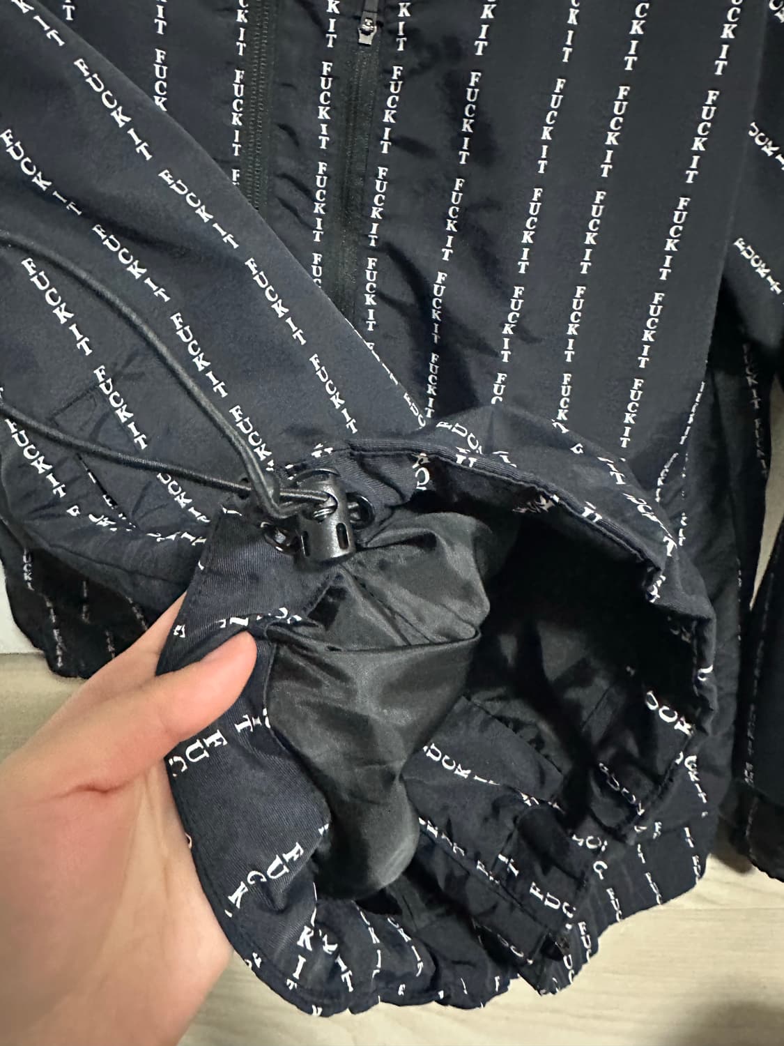 HUF fuck it 바람막이 오버핏 상품이미지3