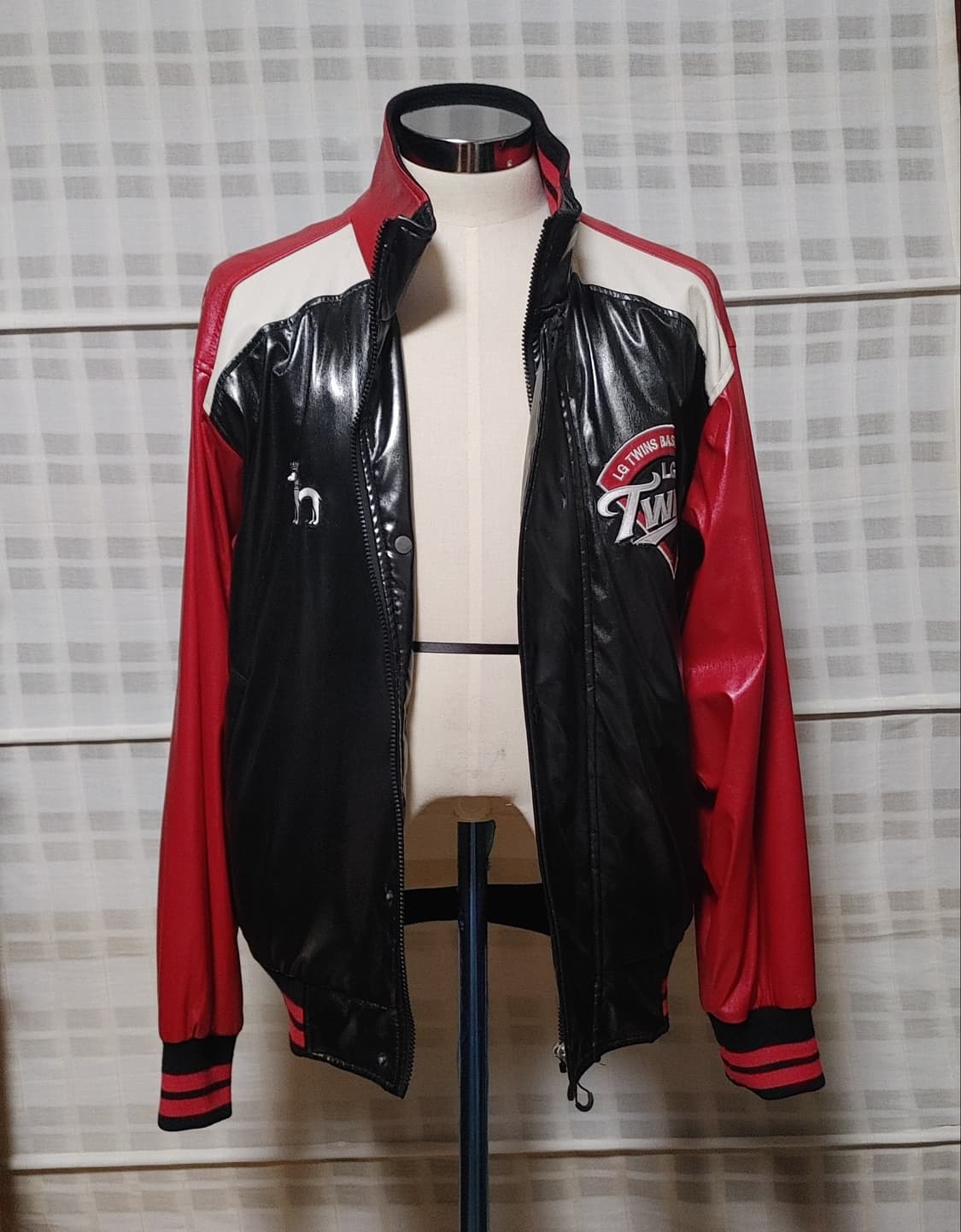 (HAZZYS) LG 트윈스 유광점퍼 100 상품이미지3