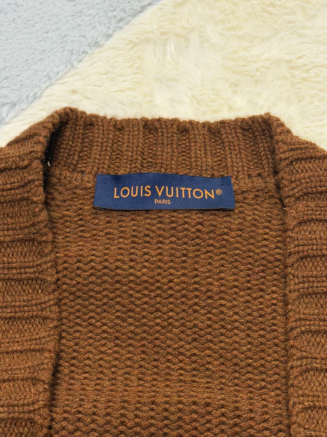 루이비통 캐시미어 블렌드 가디건 상품이미지3