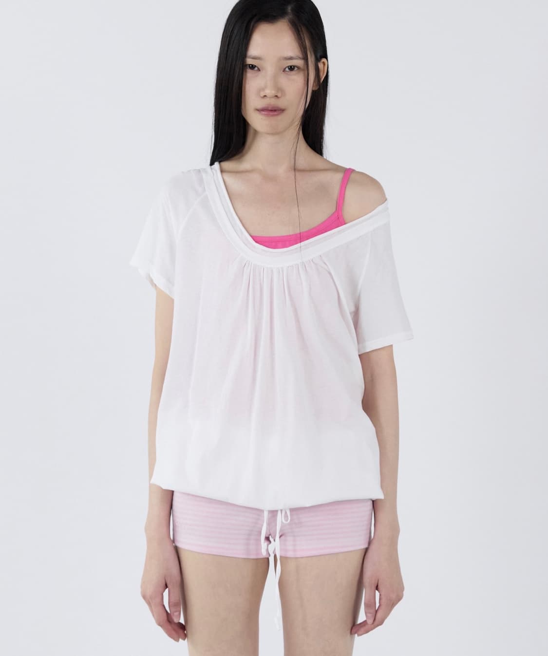세릭 Round Drawstring Hem Top 스트링 탑 화이트 상품이미지1