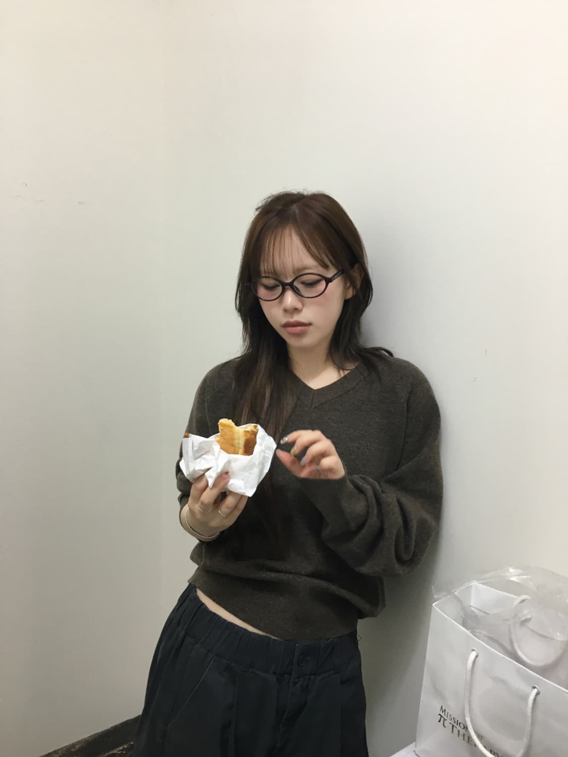 아워캐비넷 mena wool knit (brown) 상품이미지1